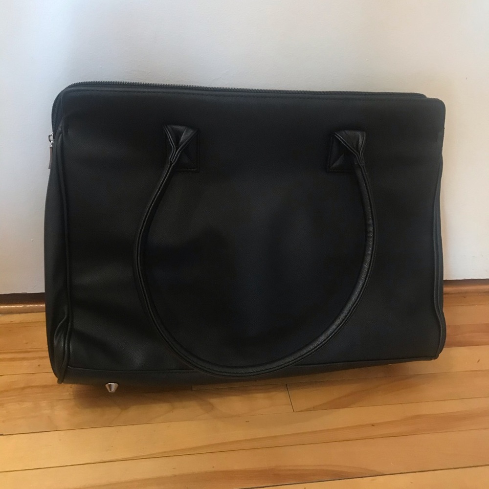 Mary Kay Large Handbag - Picture 4 of 4